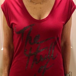 Women’s scoop neck cap sleeve  t-shirt